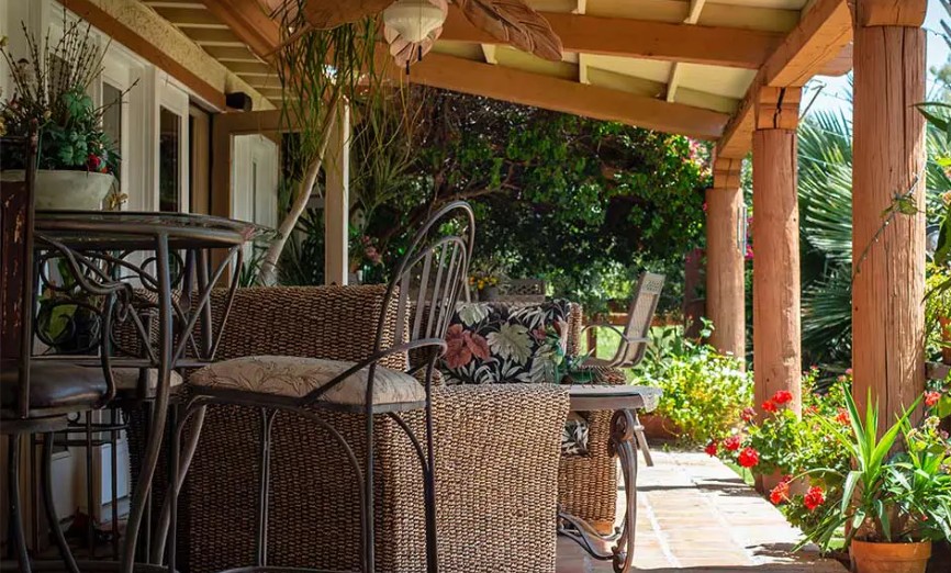 Experimente conforto e elegância com móveis de vime para jardim